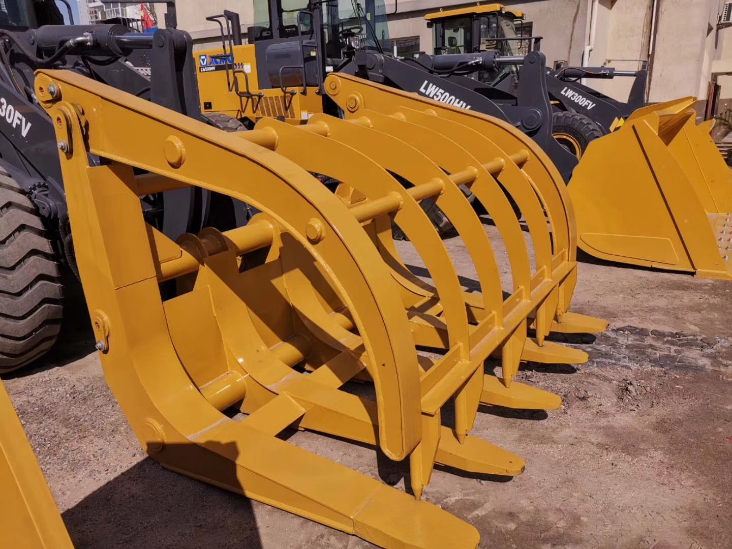 loader fork grapples